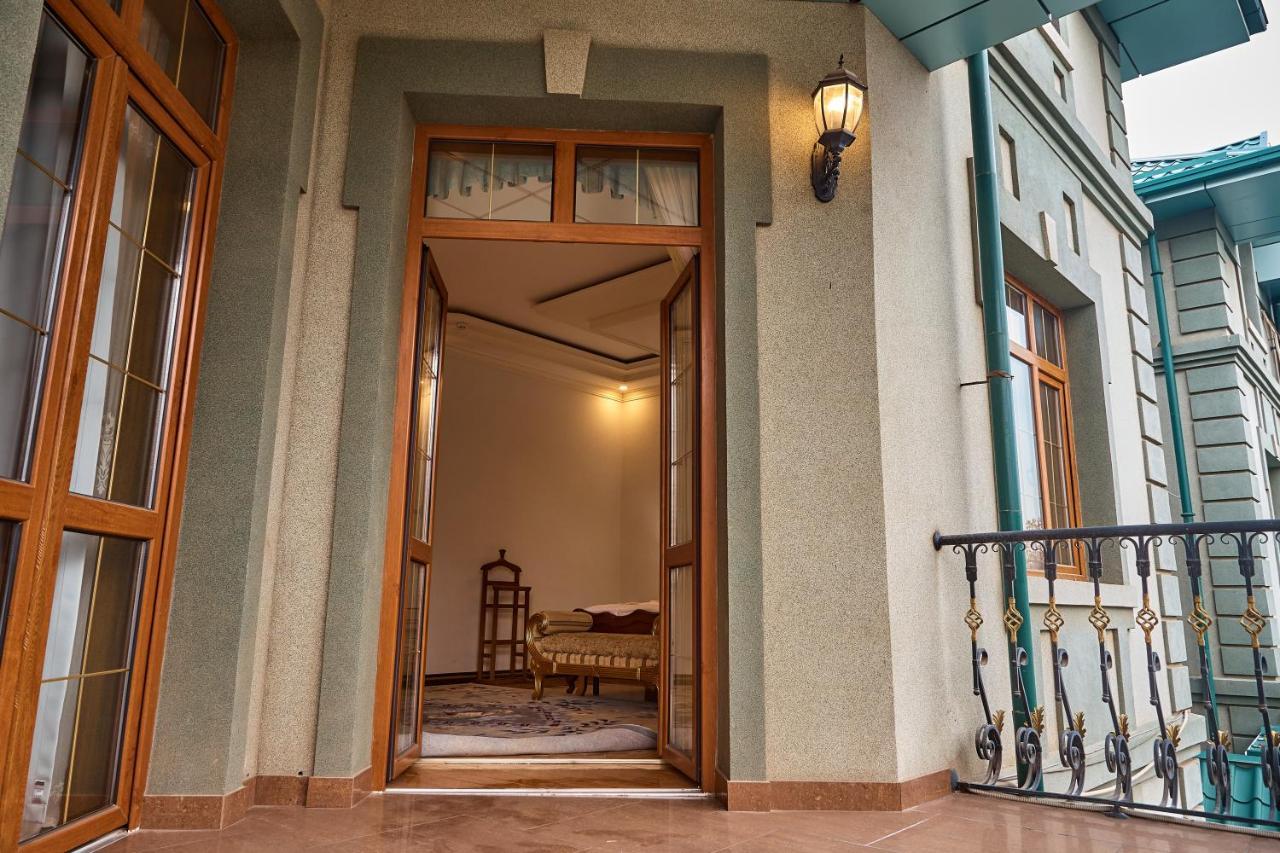 טשקנט Queens Hotel מראה חיצוני תמונה